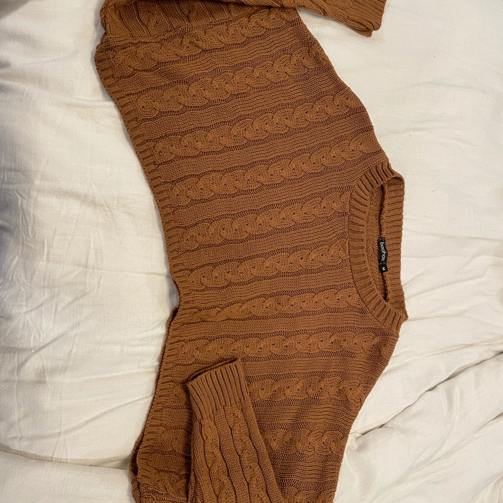 Cropped sweater